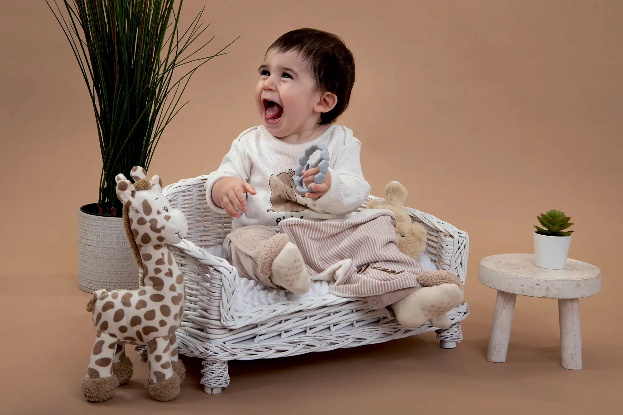 Close-up of baby's blue eyes captured in Sydney, Australia - baby portrait specialist